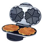 ZZ Heart Waffle Maker with Non-Stick Plate